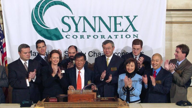 SYNNEX celebrates listing on the New York Stock Exchange in 2003