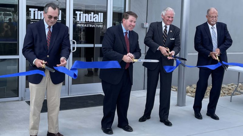 Ribbon cutting photo