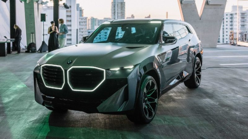 BMW XM