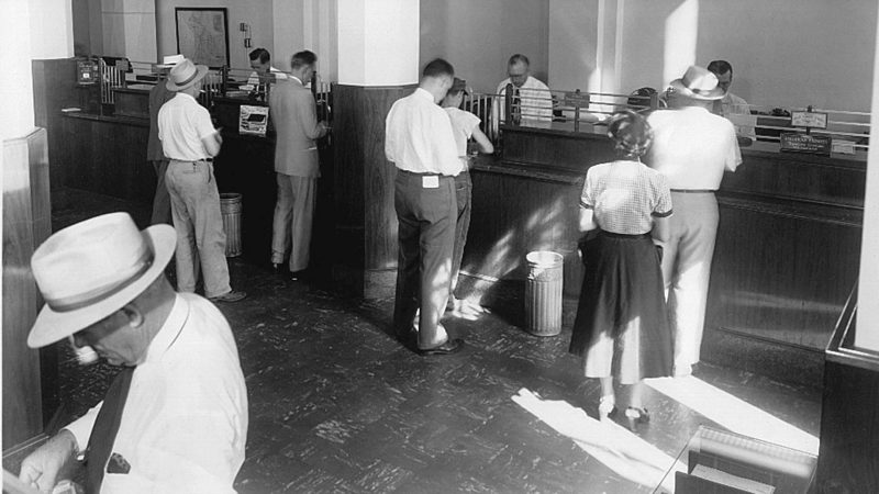 Lines at Countybank's teller windows, circa 1948.